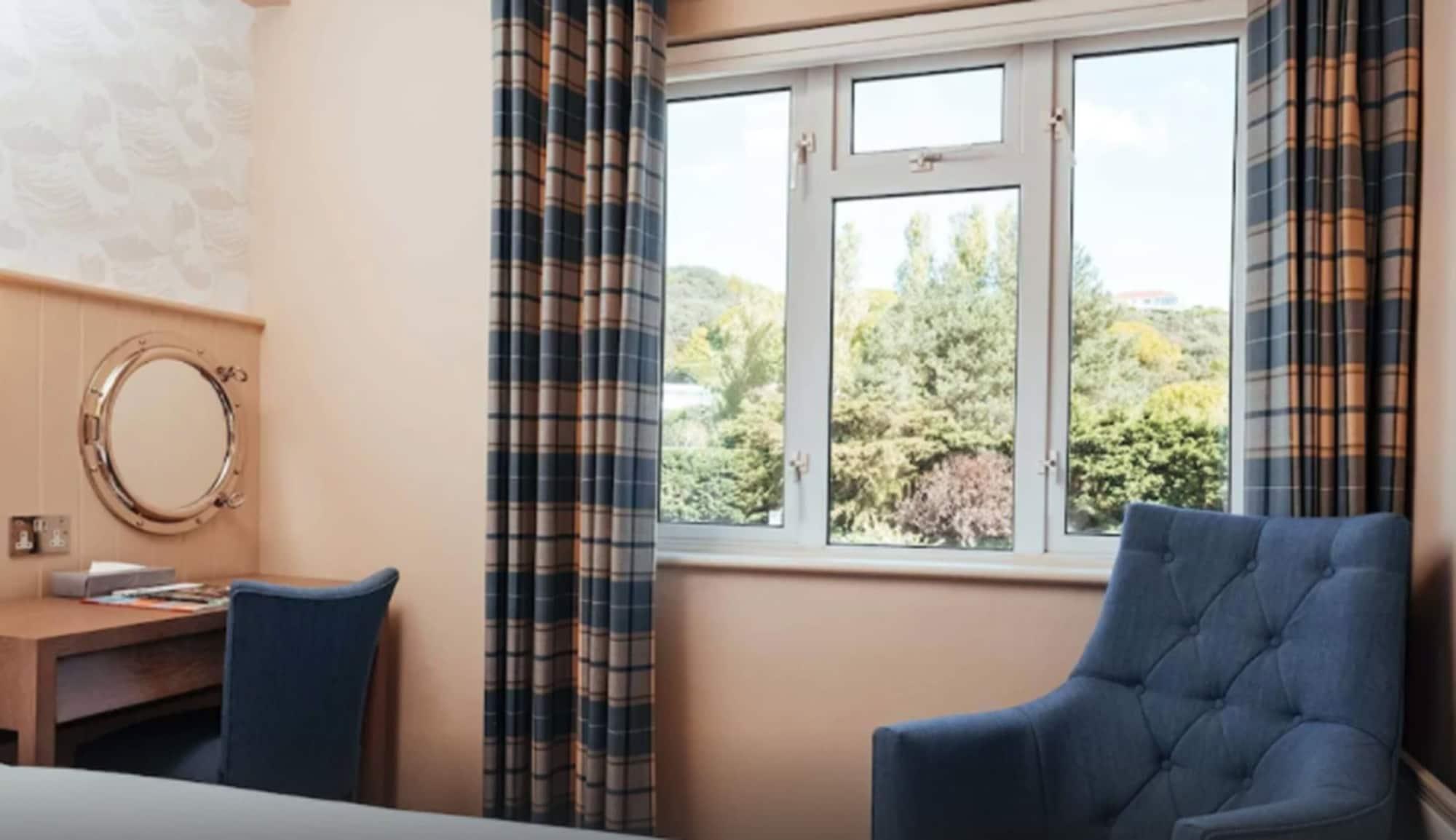 Golden Sands St Brelade Ngoại thất bức ảnh