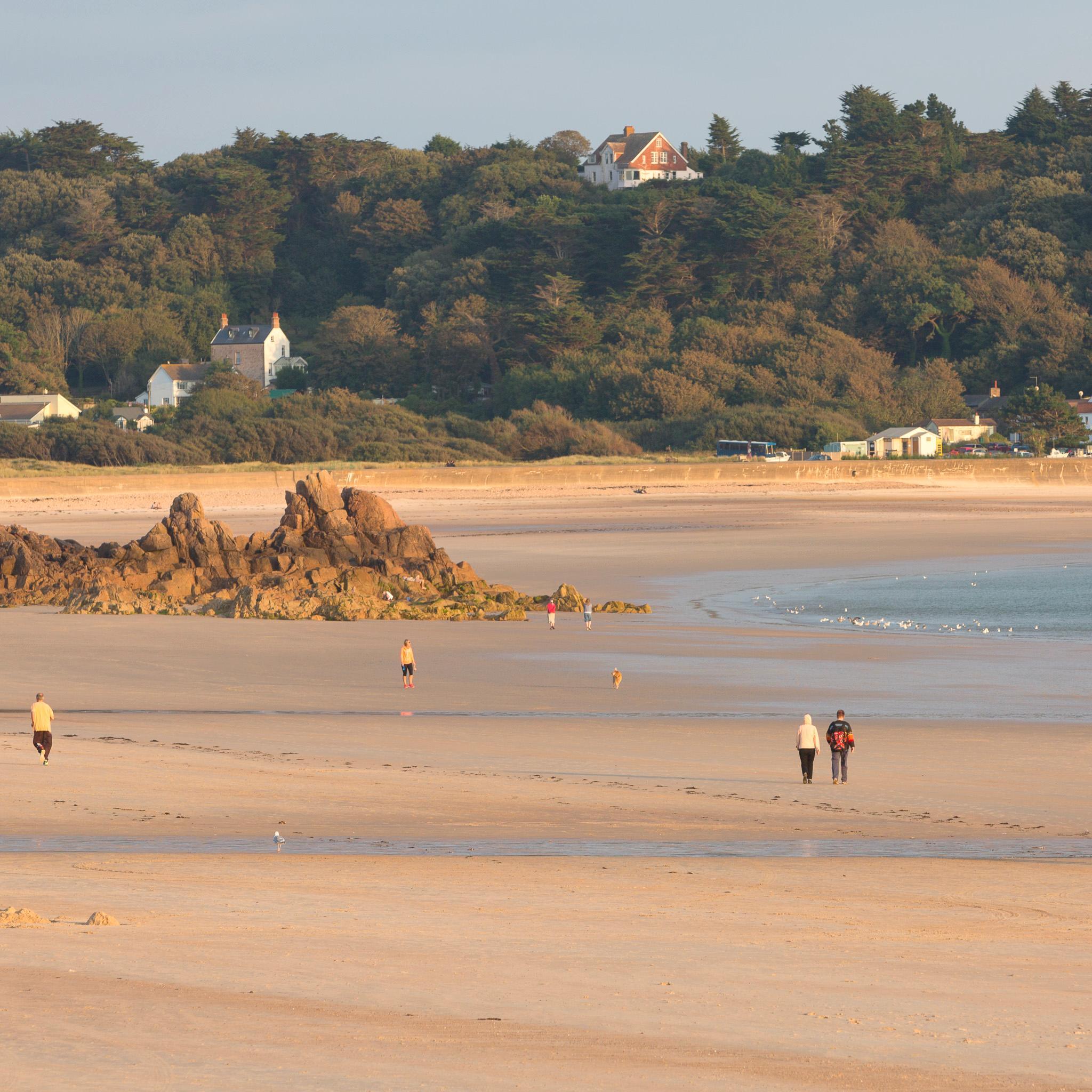Golden Sands St Brelade Ngoại thất bức ảnh