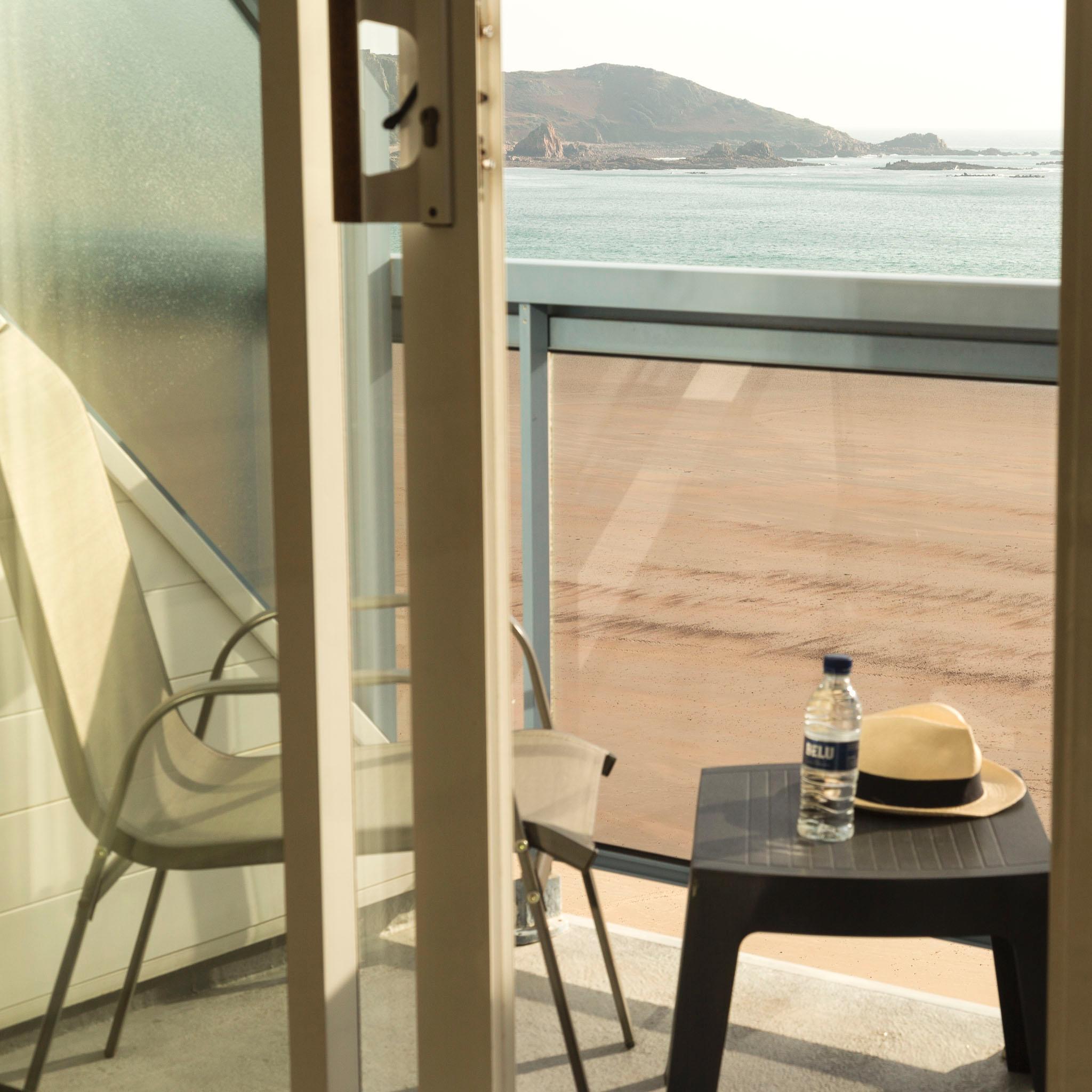 Golden Sands St Brelade Ngoại thất bức ảnh